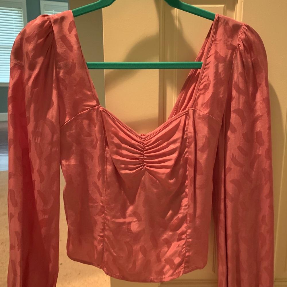 Lovely-I can’t pull it off! Beautiful jacquard.